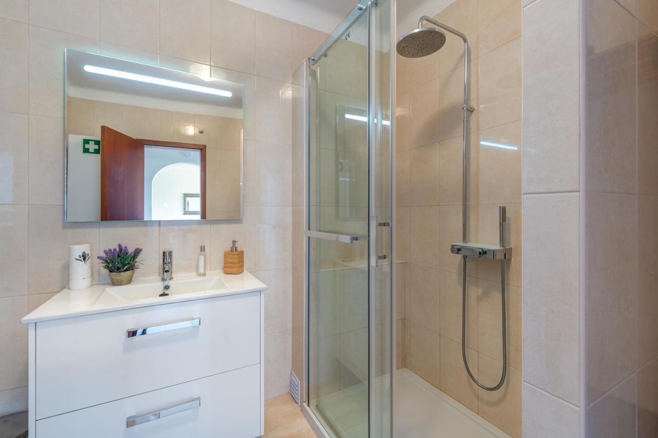 Algarsun - Idealy Situated Holiday Apartment With All Modern Comfort Albufeira Dış mekan fotoğraf